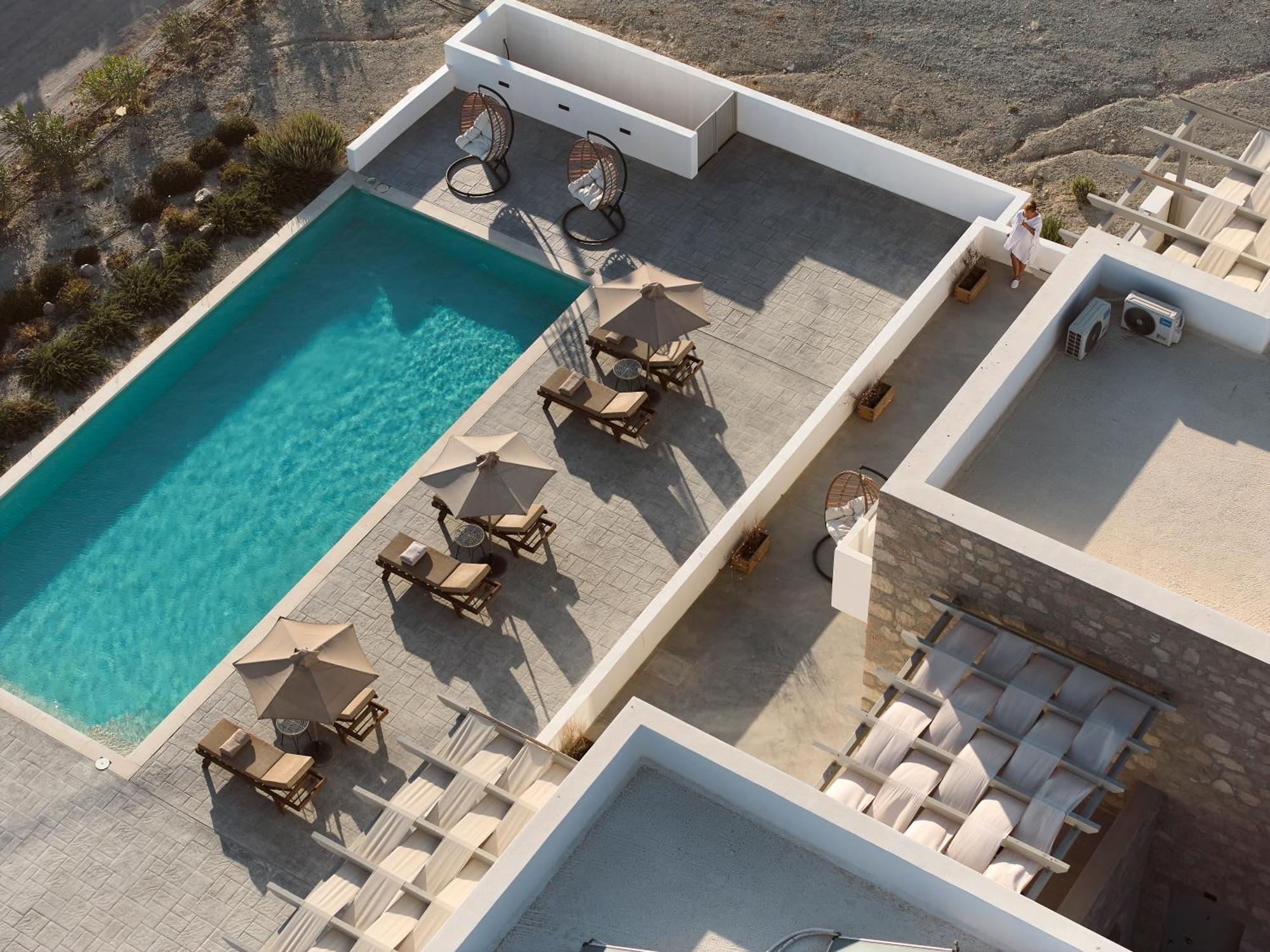 Kedros Milos Suites Adamantas  Exterior photo