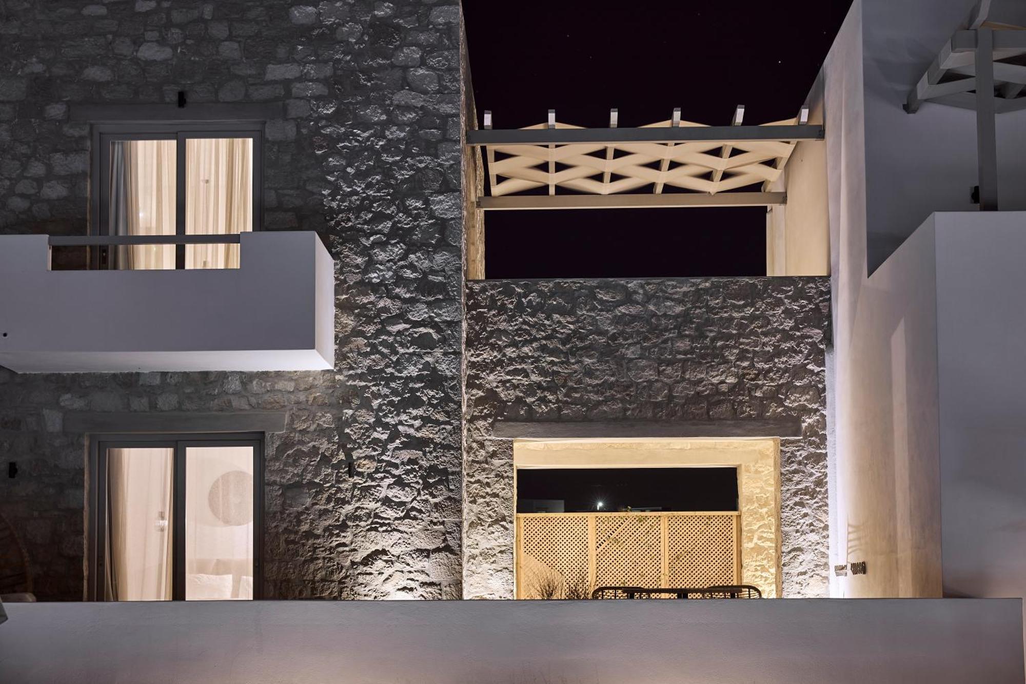 Kedros Milos Suites Adamantas  Exterior photo